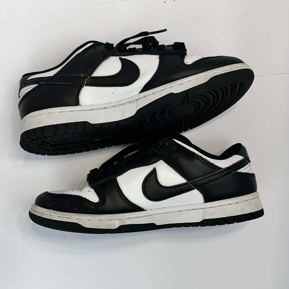 Nike Dunk Low Black White Panda‎ Sneakers Womens 7.5